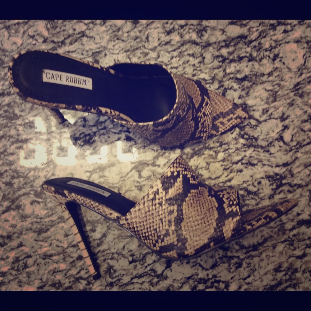 Snakeskin Mule